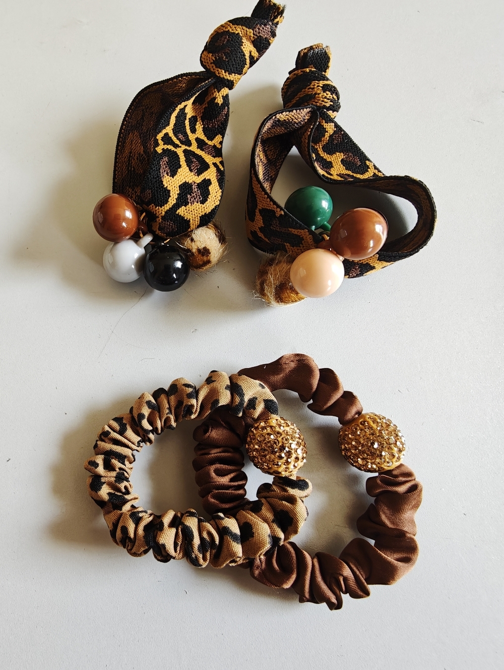 NEW - 4 PCS SET Hair Accessories